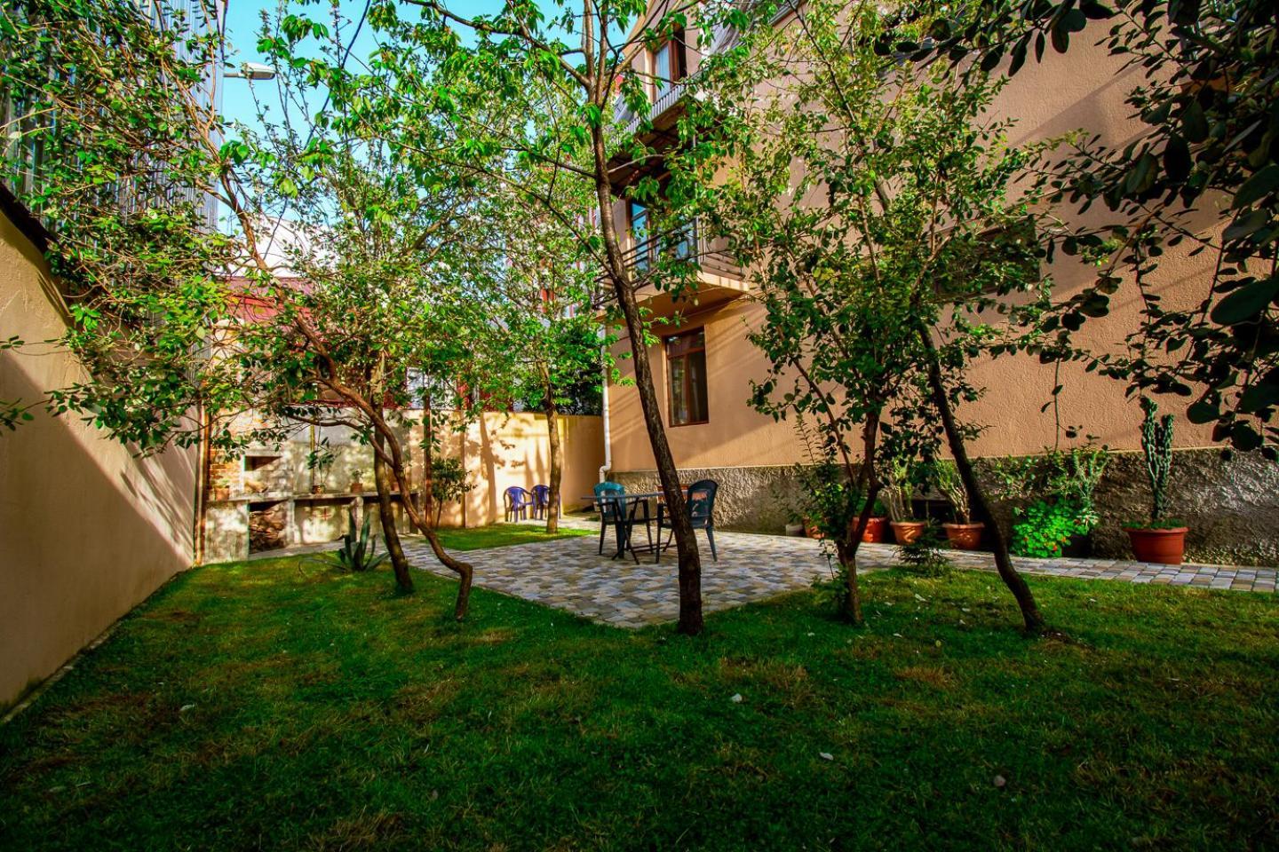 Nana'S Guesthouse Batumi Zewnętrze zdjęcie